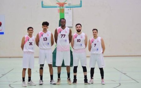 شعب حضرموت يواصل سلسلة انتصاراته وصدارته لدوري السلة بدون خسارة