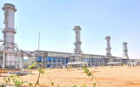 مصدر بكهرباء عدن الـ 11 الف طن من البنزين ستغطي 11 يوم فقط