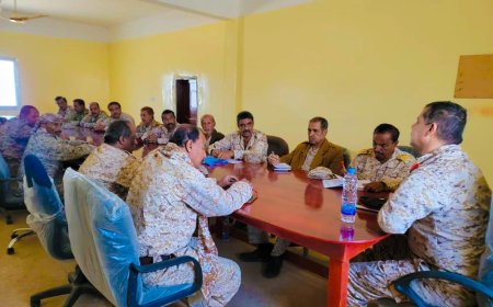 اجتماع استثنائي لقائد محور عتق لمناقشة الجاهزية واحتياجات شهر رمضان المبارك