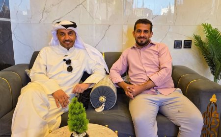 رحالة كويتي يزور يافع وينبهر برؤية سوق المحمل التجاري التابع للمستثمرين أولاد المرحوم الشيخ محسن الرشيدي