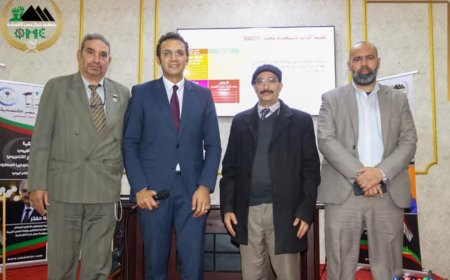 المجلس العربي للمثقفين والاكاديميين للسلام والتنمية يزور مجمع عمال مصر بالقاهرة