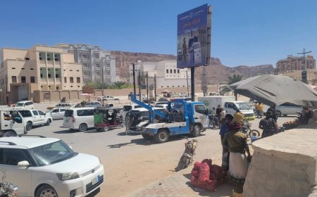 بالصور .. سيئون تشهد حوادث مرورية متتابعة بعد إغلاق جولة أول مايو التاريخية