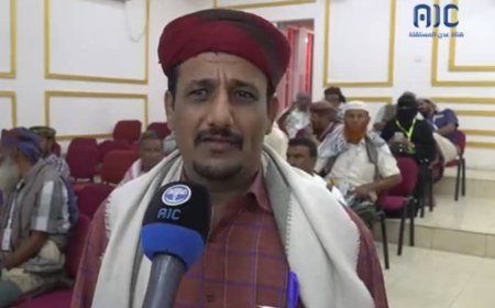 الشيخ رشيد العمودي يشيد بموقف حلف قبائل حضرموت تجاه ابناء العاصمة عدن