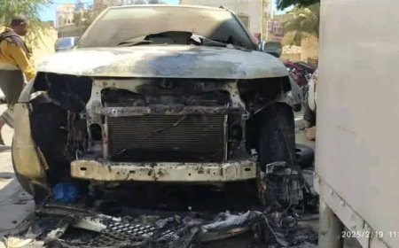احراق سيارة قاض باستئناف مدينة تعز