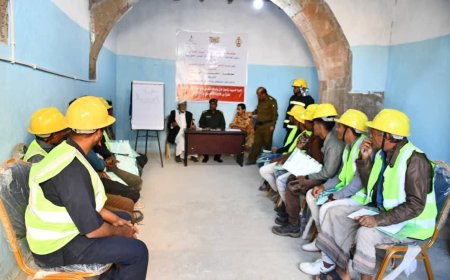 تعز.. تدشين دورة تدريبية لتعزيز الأمن والسلامة لعمال محطات الغاز فيها.