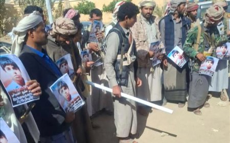 مأرب: وقفة احتجاجية تندد بتأخير تنفيذ حكم القصاص بحق قتلة الطفل أحمد الضبياني