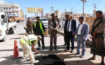 الوكيل الدغاري يدشن خطة صندوق صيانة الطرق بترميم الشوارع الفرعية بالأسفلت البارد