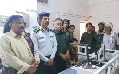 الوكيل باعوضة يدشن صرف البطاقة الذكية بإدارة أحوال مديرية ميفعة