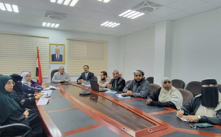 نائب وزير الصناعة يناقش مع منظمة (ويبو) العالمية توثيق العلامة التجارية للعسل والبن اليمني
