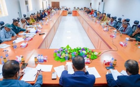 برئاسة المحافظ بن الوزير.. المكتب التنفيذي بشبوة يعقد دورة استثنائية لإقرار مشروع الموازنة العامة للعام 2025م
