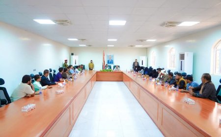 المحافظ بن الوزير يؤكد على الرسالة السامية للسلطة الرابعة ودورها المهني المسؤول