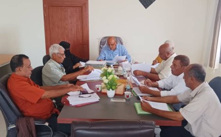المجلس الأكاديمي بجامعة لحج يناقش جملة من المواضيع الأكاديمية