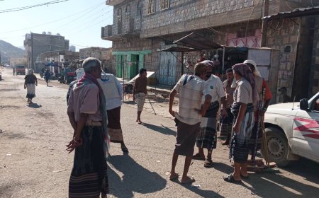 مدير عام الوضيع يدشن حملة النظافة