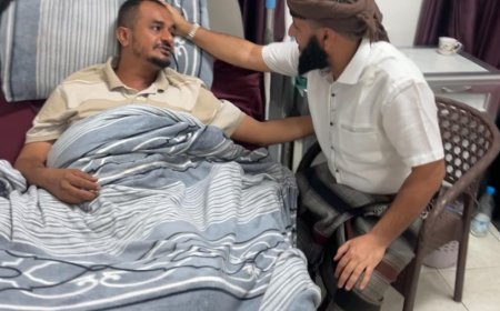 المقدم كمال الحالمي يطمئن على صحة الناشط نصر اللحجي