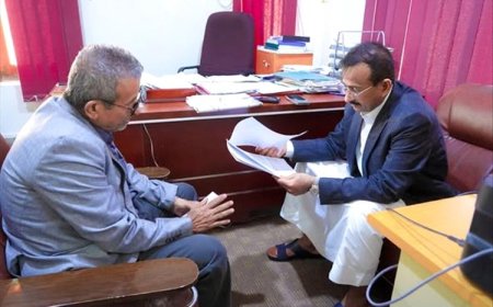 محافظ شبوة يؤكد على تعزيز الانضباط الوظيفي ويشدد على الرقابة خلال رمضان