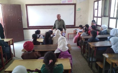 مدير تربية لودر يتفقد التعليم في عدد من المدارس ومدى إلالتزام للدوام في رمضان