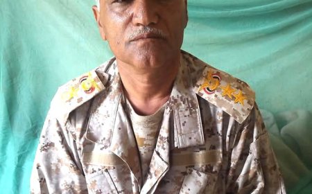 استشهاد 2 من أبنائه وإصابة آخرين.. زملاء  العميد «البرار» يناشدون «العليمي» إنقاذ حياته