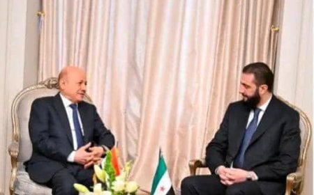 رئيس مجلس القيادة يبحث والرئيس السوري العلاقات الثنائية والتحديات المشتركة