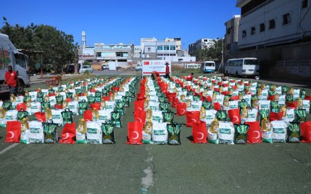 الهلال الأحمر التركي يوزع سلل غذائية في عدد من المحافظات بمناسبة شهر رمضان