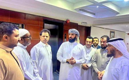 خلال جولته الميدانية بمكة المكرمة.. وكيل قطاع الحج والعمرة يتوعد بعقوبات صارمة ضد أي منشأة تقصر في خدمة المعتمرين