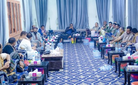 محافظ شبوة يترأس أمسية رمضانية للقيادات العسكرية والأمنية بالمحافظة