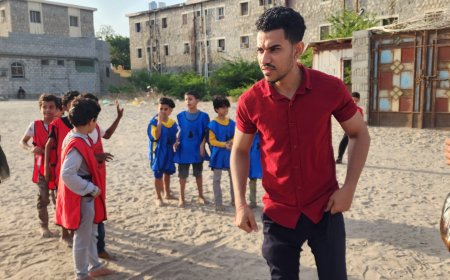 المهندس المبدع صلاح الرامي يواصل إبداعاته ويدخل البهجة لأطفال العماير بزنجبار للسنة الثالثة على التوالي