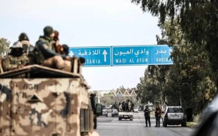 وزارة الدفاع السورية توجه بإخلاء منطقة الساحل من "المساندين"، والمرصد يكشف عن مقتل المئات من المدنيين