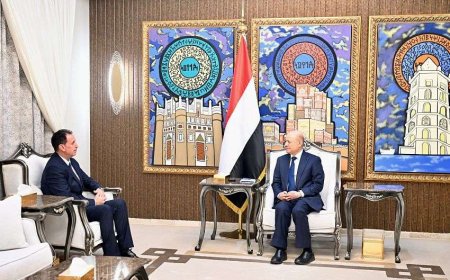 الرئيس العليمي يستقبل القائم بأعمال سفارة المغرب ويبحث تعزيز العلاقات الثنائية