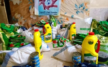 مؤسسة إنسان تقدم سلال غذائية تكريمًا للأمهات الأرامل بمناسبة عيد المرأة