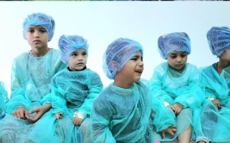 مبادرة الإعلامي صالح العبيدي تدشن عمليات تصحيح الحول لـ 30 طفلًا بدعم فاعل خير من أمريكا