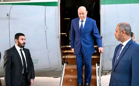 رئيس مجلس القيادة يعود إلى العاصمة عدن