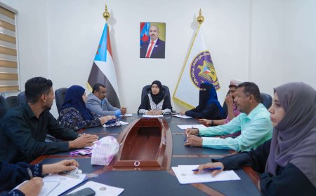 هيئة الإغاثة والأعمال الإنسانية تعقد اجتماعها الدوري برئاسة المحامية نيران سوقي