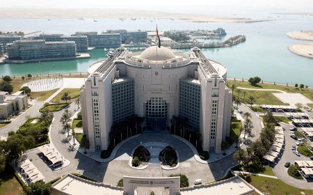 الإمارات ترحب بتوقيع اتفاق دمج جميع المؤسسات المدنية والعسكرية في شمال شرق سورية