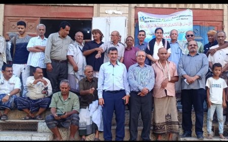 جمعية الضالع الخيرية  توزع  (١٣٠٠) سلة غذائية   ومساعدات نقدية للأسر المحتاجة بعدن ولحج