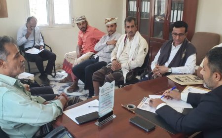 تنفيذية انتقالي أبين تستعرض مستجدات الأوضاع الأمنية والاقتصادية بالمحافظة