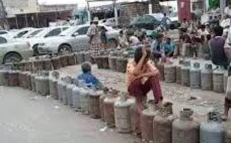 الغاز المنزلي في عدن: معركة يومية للحصول على أسطوانة في رمضان