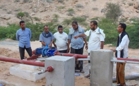 مدير عام بروم ميفع يتفقد مشروعي ربط خزان مياه بروم وبناء سوق السمك