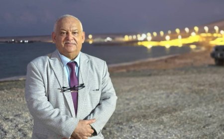 الوزير الوالي سقطرى جزيرة الأحلام والكرامة .