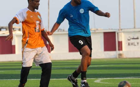 الشباب والرياضة وهيئة الطيران يكملان عقد المتأهلين لنصف نهائي بطولة كأس عدن الخماسية للشركات والمؤسسات