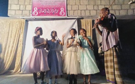 اللجنة الوطنية للمرأة تقيم حفلا خطابيا وفنيا بمناسبة يوم المرأة العالمي بخنفر