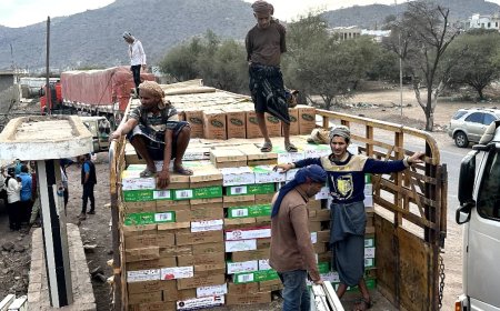 انتقالي الضالع يدشن توزيع السلال الغذائية لأسر الشهداء والأشد فقرأ بالمحافظة