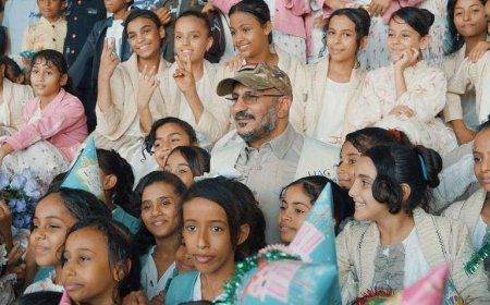 طارق صالح يدشن مشروع "كسوة العيد"