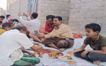 أبناء باتيس ينظمون مأدبة إفطار جماعية
