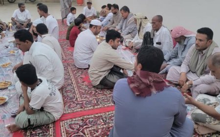 أمسية رمضانية للبيوت المجاورة لمسجد الرحمن بمدينة سيئون