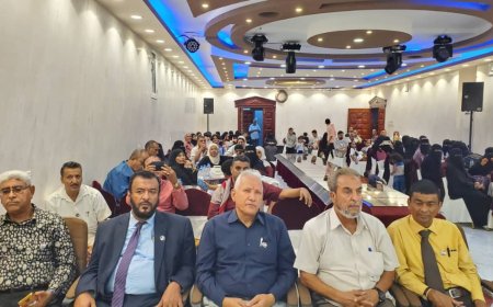 دائرة التعليم بالأمانة العامة المجلس الانتقالي الجنوبي، تكرم  المعلمين والطلاب المتميزين في عدد من مدارس عدن وأبين