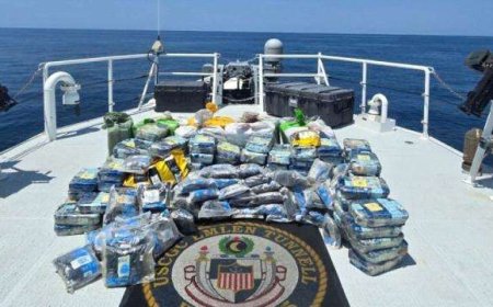 ضبط 260 كجم من المخدرات في بحر العرب على متن سفينة مشبوهة. 