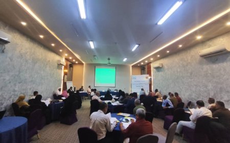 وزارة التربية والتعليم بعدن تقيم ورشة عمل حول إثراء اللائحة المدرسية 