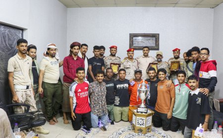 العميد أبو صخر الشيوحي يكرّم الفريق الرياضي للشرطة العسكرية بحصوله على لقب الوصيف في بطولة الحزام الأمني