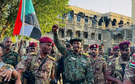 البرهان من القصر الرئاسي: الخرطوم حرة