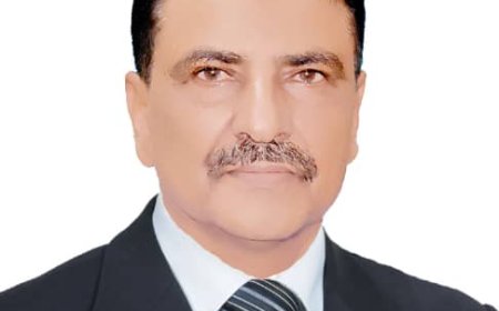 القائم بأعمال رئيس منسقية جامعة أبين يبعث برقية تهنئة الى القيادة السياسية بحلول عيد الفطر المبارك